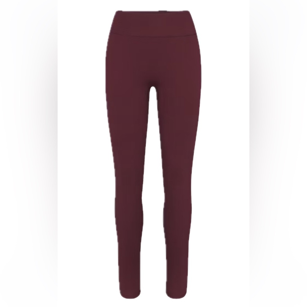 NikeSkims Matte 26” Legging in Current Size M